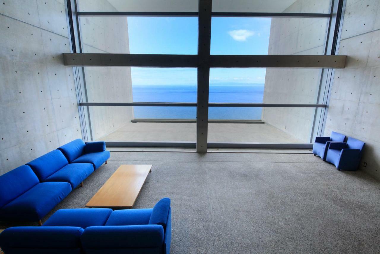 Toto Seawind Awaji Hotel Exterior photo