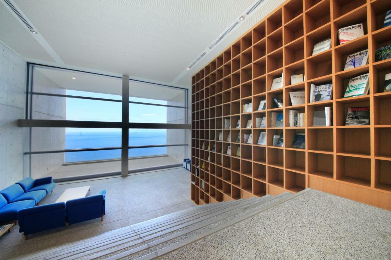 Toto Seawind Awaji Hotel Exterior photo