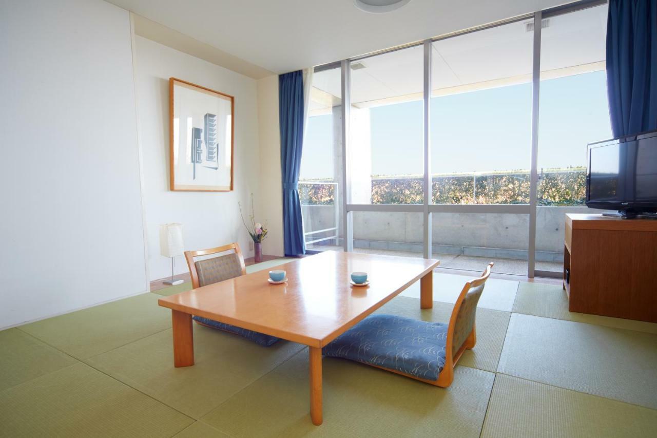 Toto Seawind Awaji Hotel Exterior photo